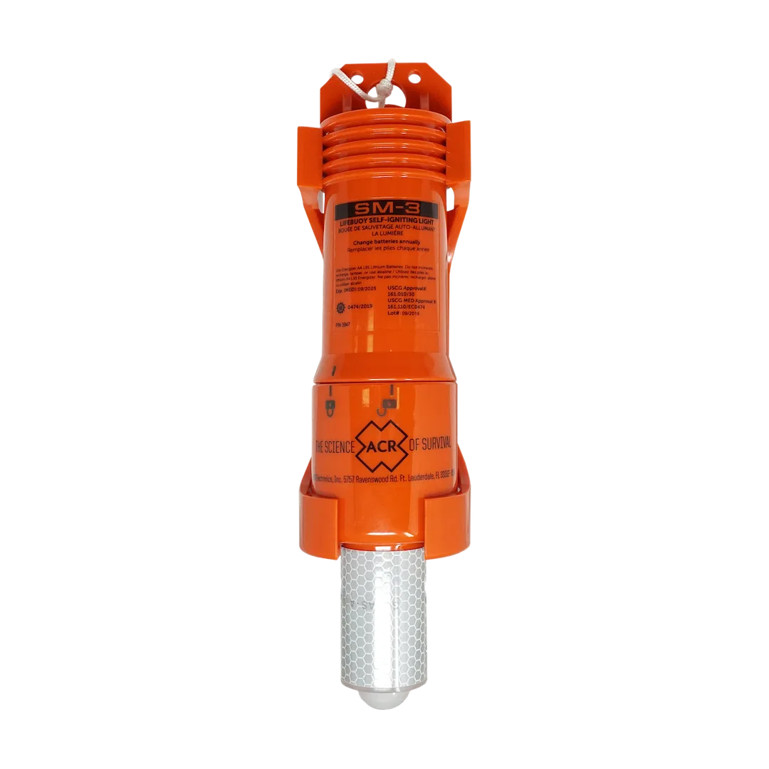 3947 – ACR ELECTRON Man Overboard Locator, Manual Activation Facilitates Rescue By Automatically Activating Strobe Wh...